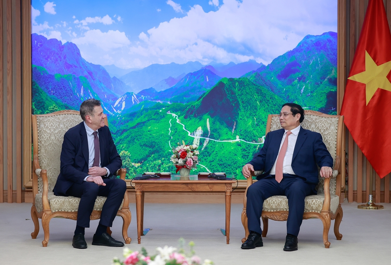 Протоколна среща на посланик Павлин Тодоров с министър-председателя на Социалистическа република Виетнам Фам Мин Чин